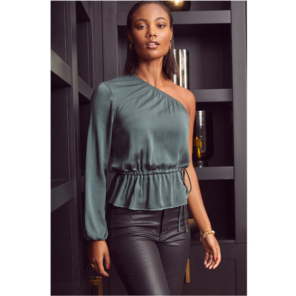 CLOTH & STONE NWT Luxe Satin One Shoulder Top // XS - Picture 5 of 13
